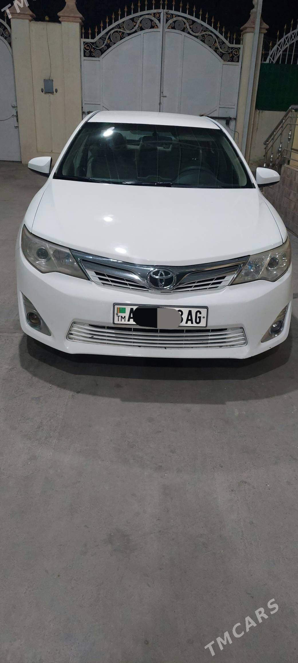 Toyota Camry 2013 - 205 000 TMT - Ашхабад - img 2