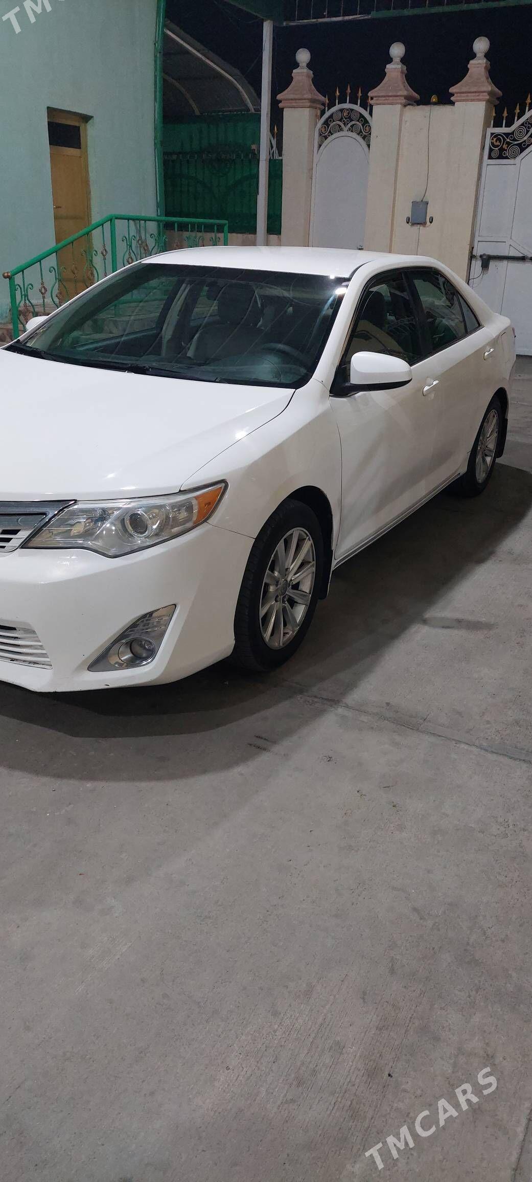 Toyota Camry 2013 - 205 000 TMT - Ашхабад - img 3