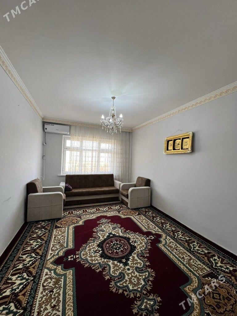 Mir-7/1, 3-komnat.kwartira - Parahat 7 - img 3