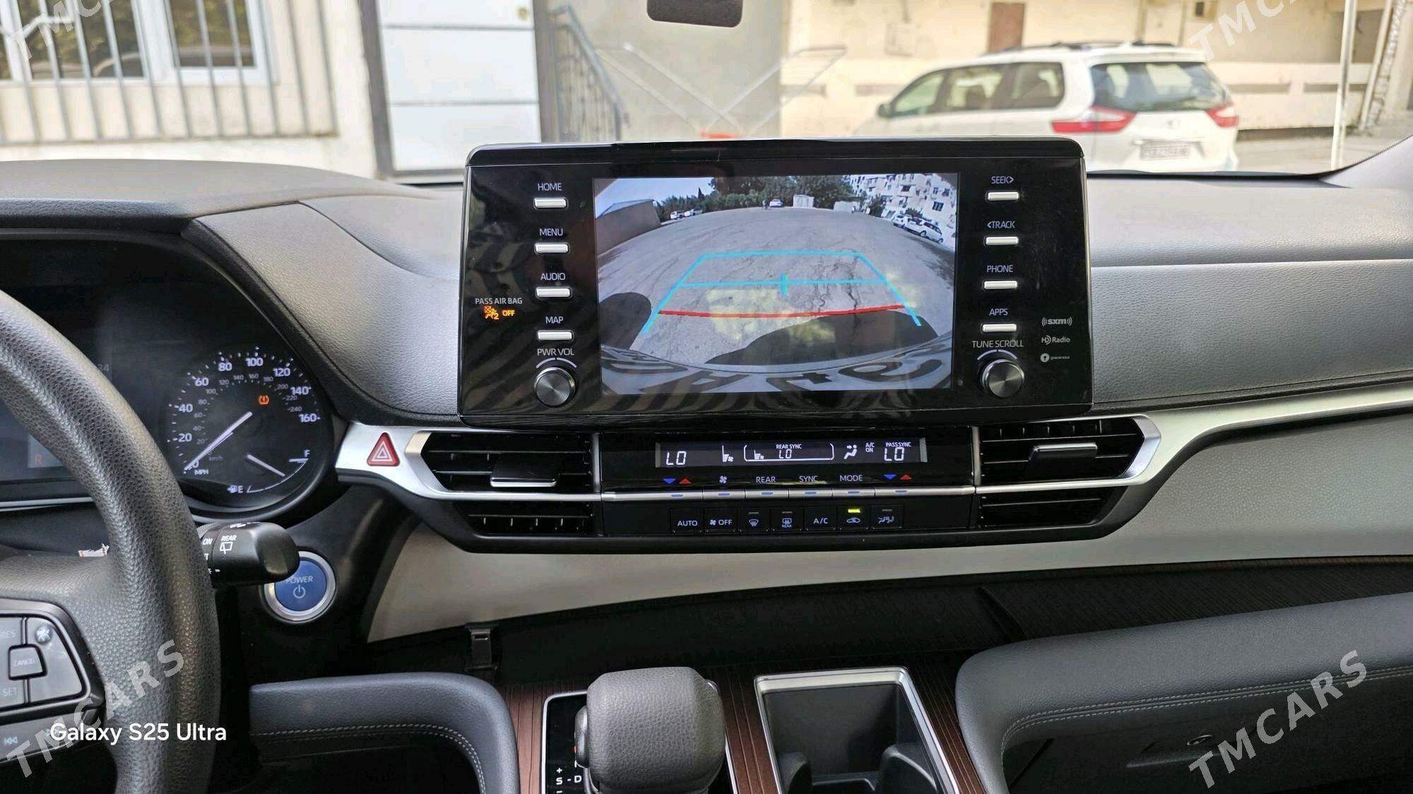 Toyota Sienna 2022 - 460 000 TMT - Ашхабад - img 7