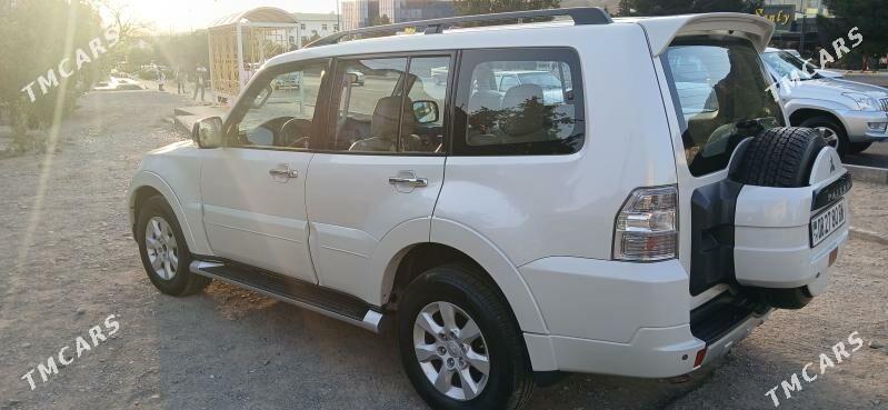 Mitsubishi Pajero 2012 - 250 000 TMT - Туркменбаши - img 9