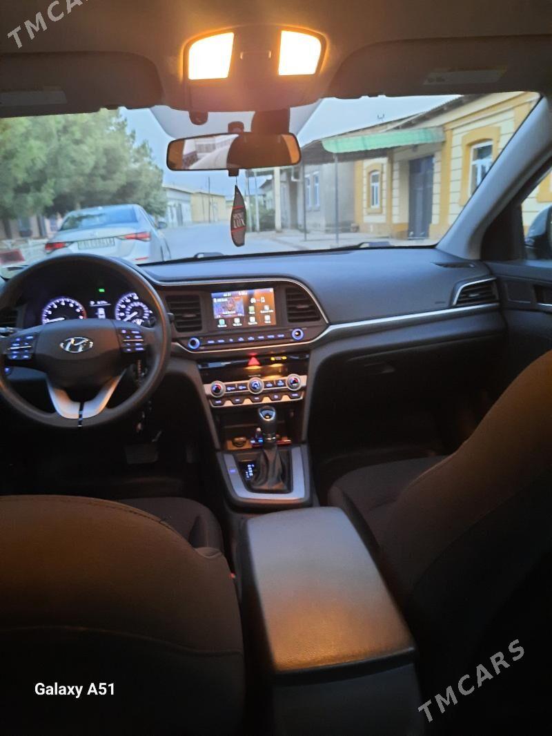 Hyundai Elantra 2020 - 225 000 TMT - Türkmenabat - img 1
