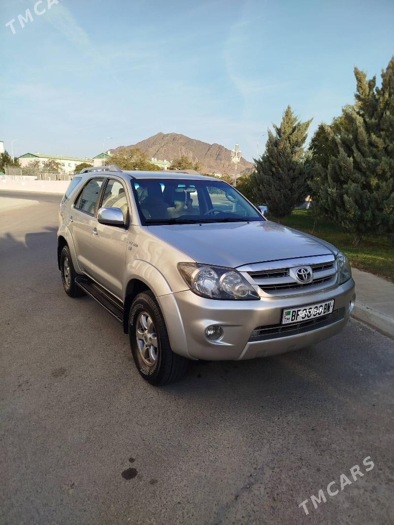 Toyota Fortuner 2008 - 275 000 TMT - Туркменбаши - img 4