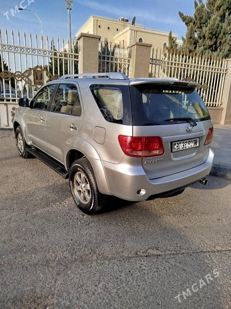 Toyota Fortuner 2008 - 275 000 TMT - Туркменбаши - img 8