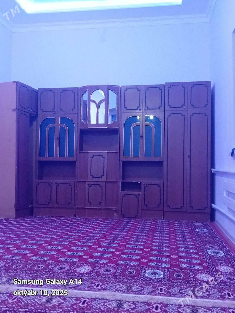 Garnitur - Кёнеургенч - img 1