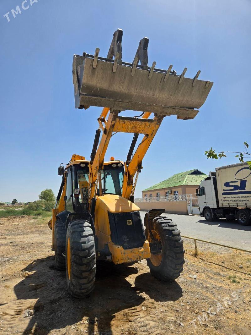 JCB 4CX ECO 2013 - 896 000 TMT - Ашхабад - img 1