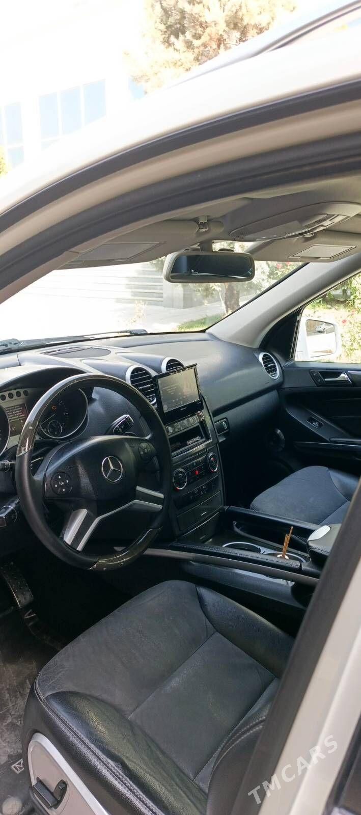 Mercedes-Benz ML350 2010 - 330 000 TMT - Мары - img 2
