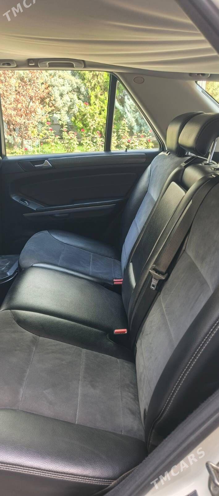 Mercedes-Benz ML350 2010 - 330 000 TMT - Мары - img 9