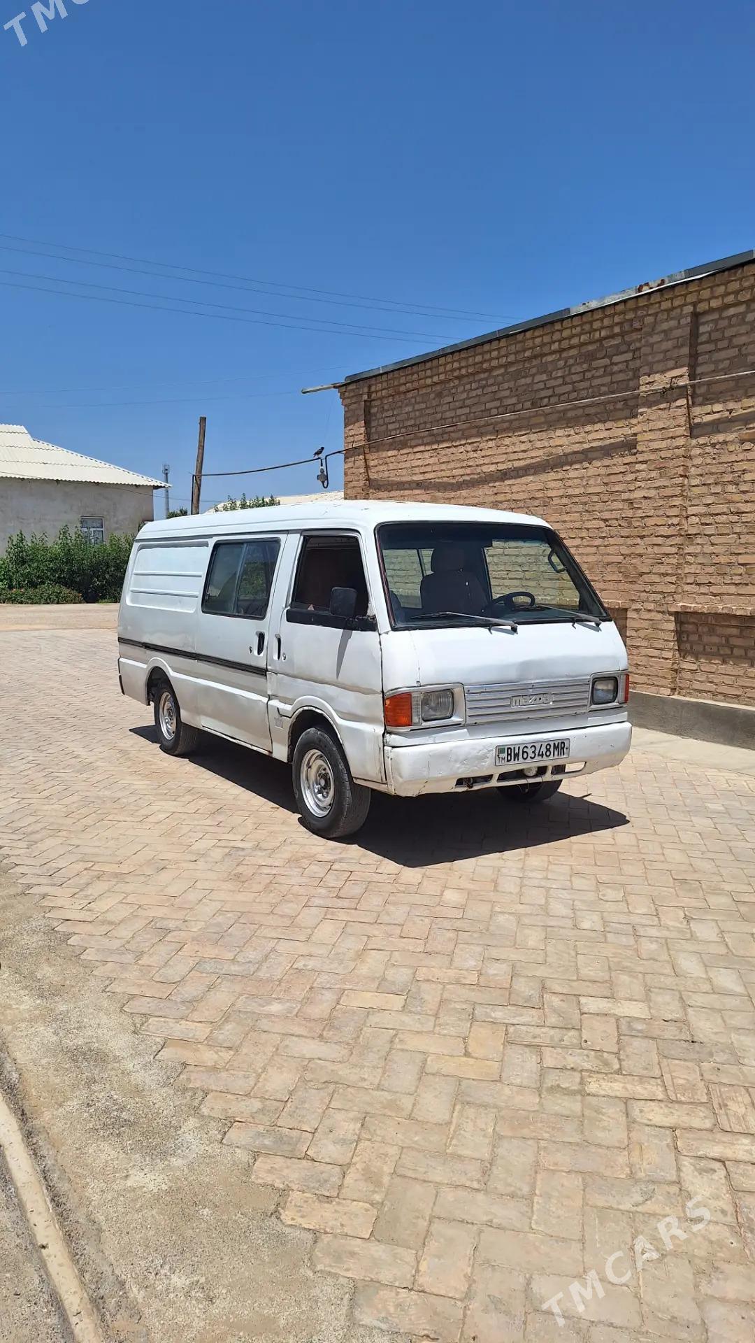 Mazda B2000 1993 - 35 000 TMT - Туркменгала - img 3