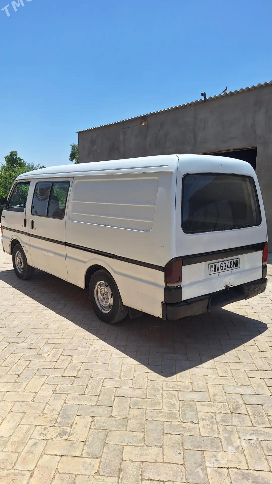 Mazda B2000 1993 - 35 000 TMT - Туркменгала - img 4
