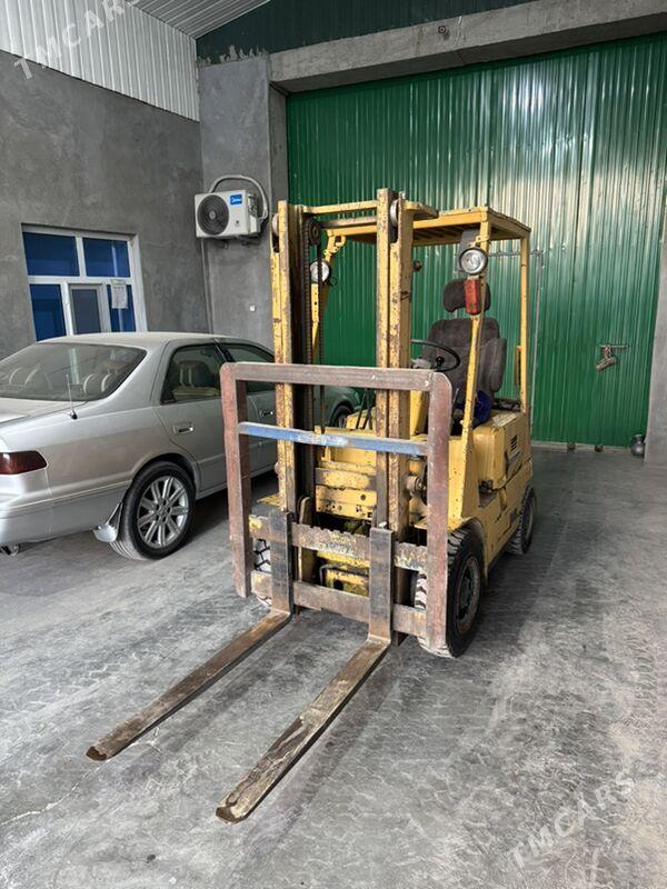Kara Forklift 2005 - 60 000 TMT - Кипджак - img 3