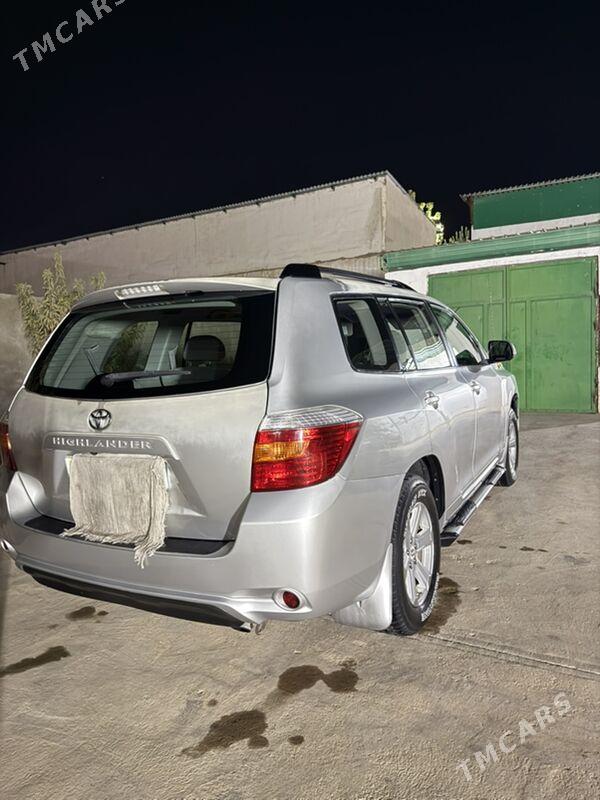Toyota Highlander 2009 - 335 000 TMT - Ак-Бугдайский этрап - img 4