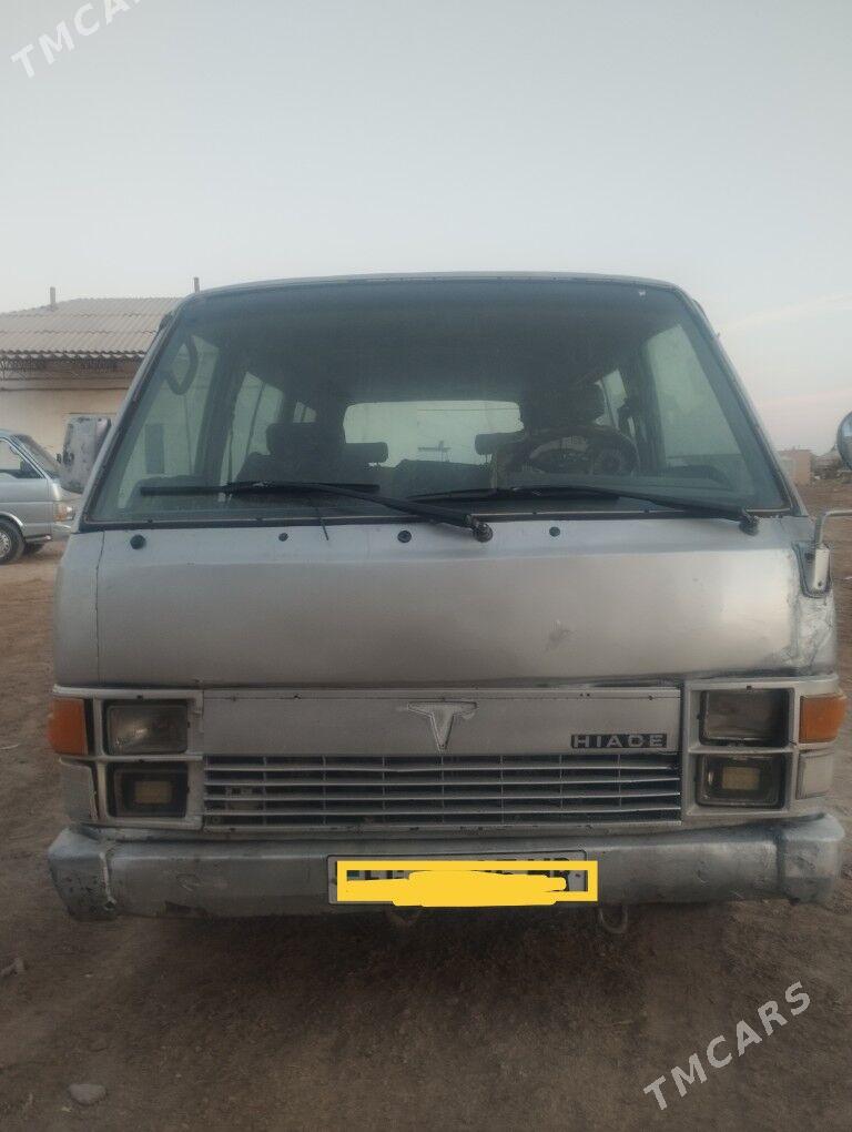 Toyota Hiace 1985 - 20 000 TMT - Murgap - img 3