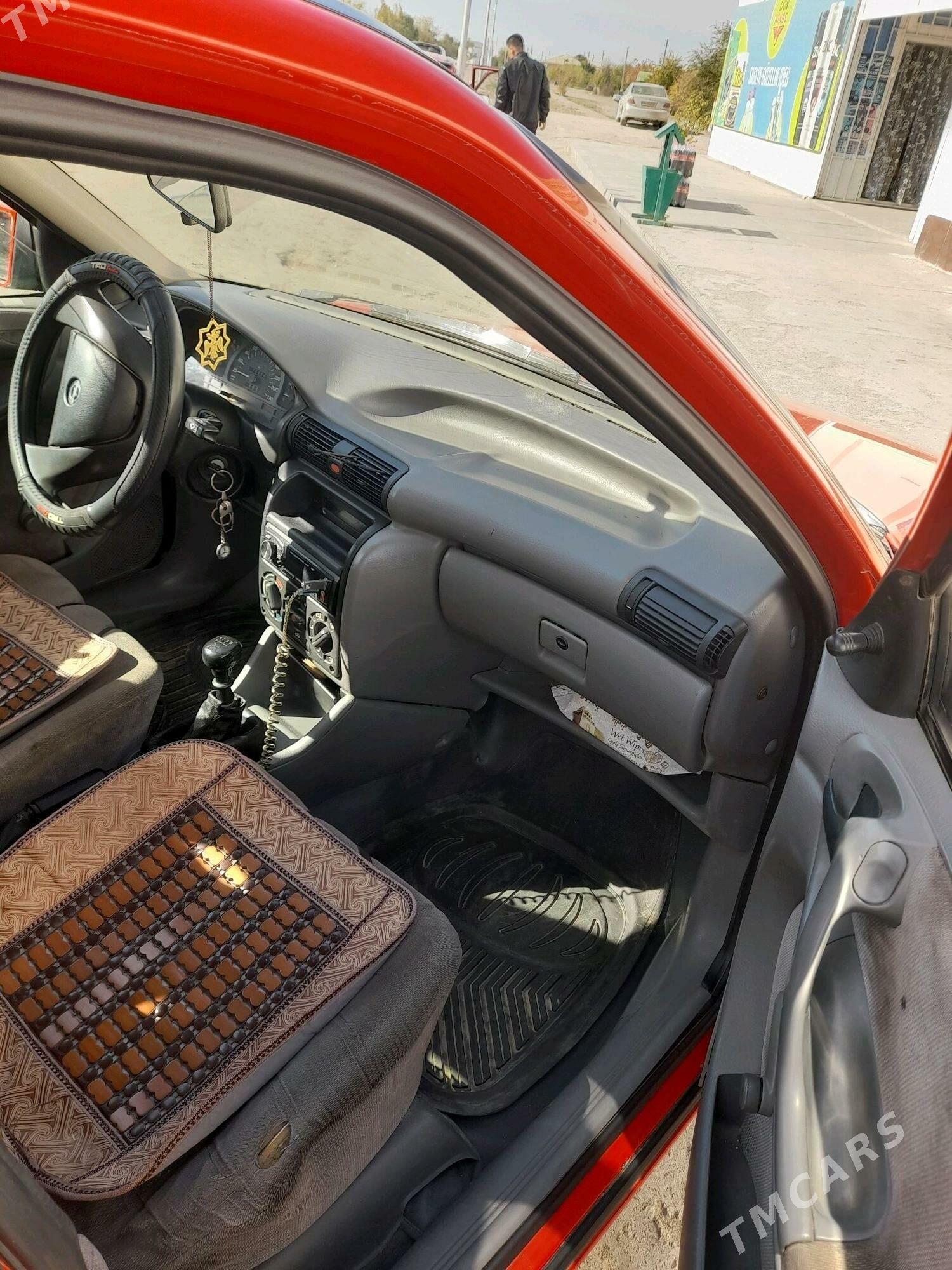 Opel Astra 1992 - 35 000 TMT - Болдумсаз - img 5