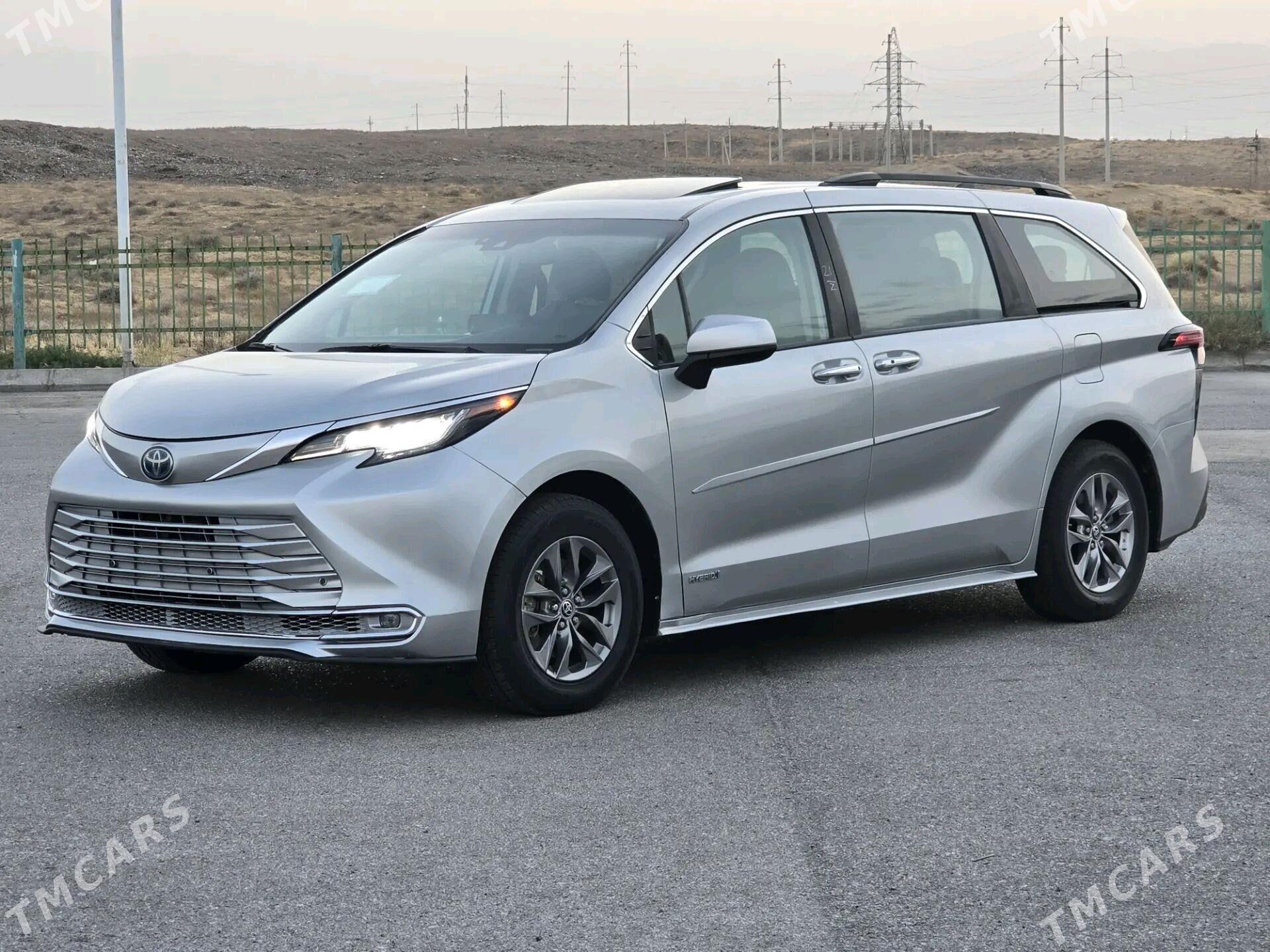 Toyota Sienna 2021 - 550 000 TMT - Дашогуз - img 3