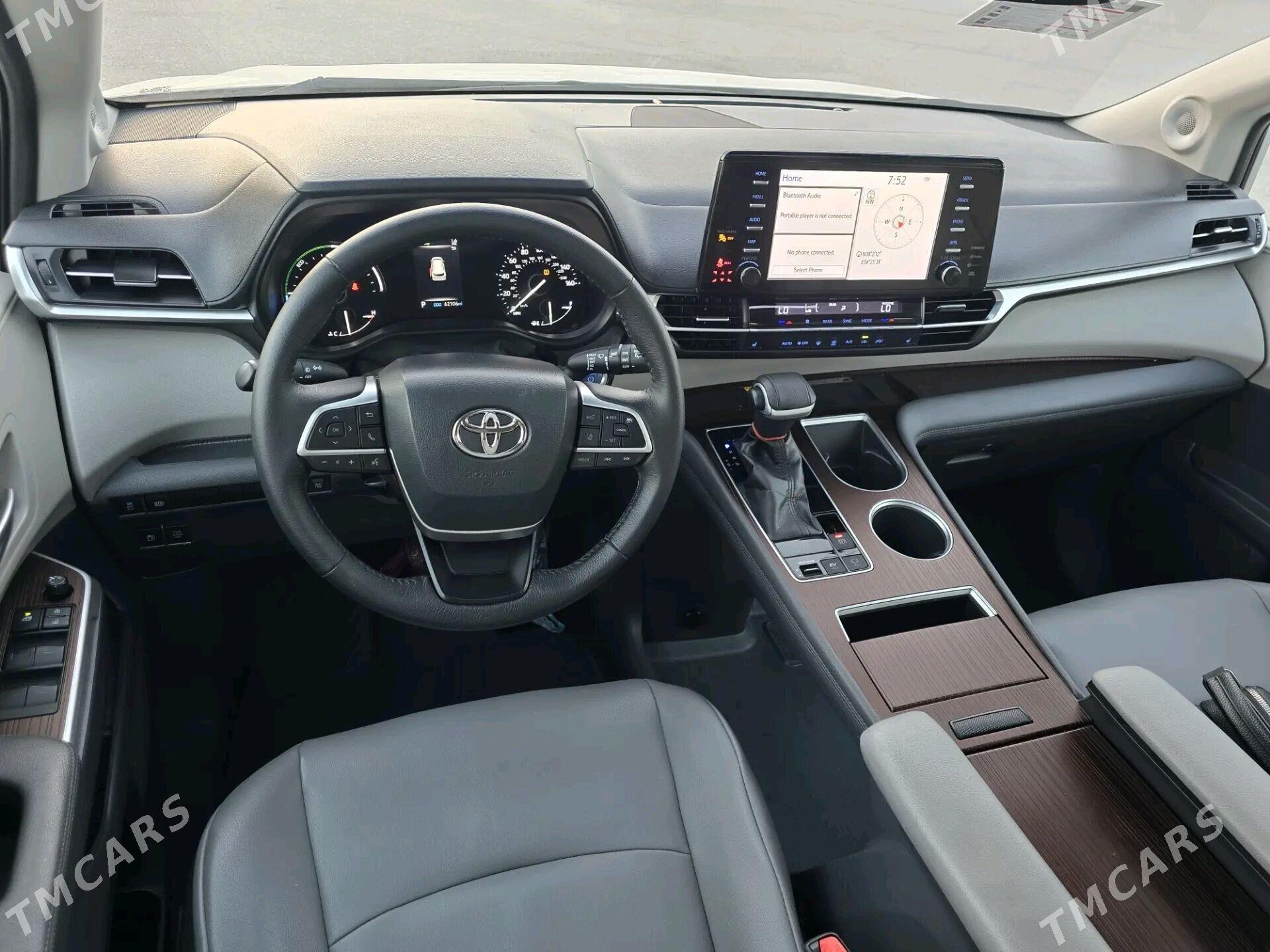 Toyota Sienna 2021 - 550 000 TMT - Дашогуз - img 5