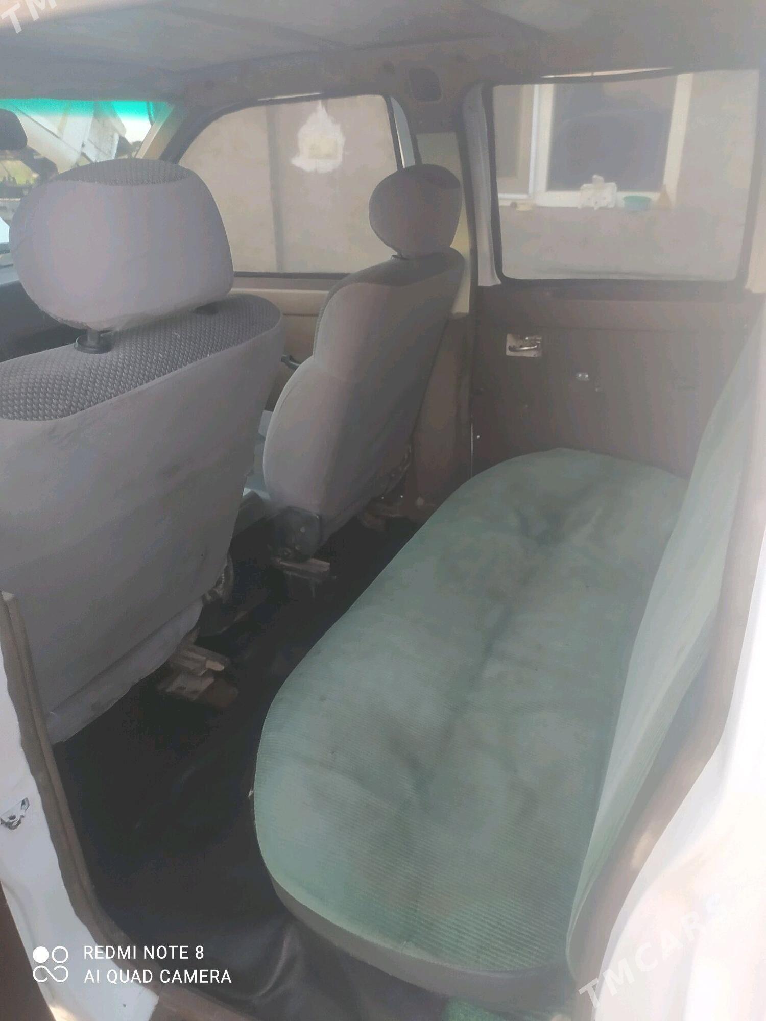 Nissan Navara 1987 - 77 000 TMT - Мургап - img 5