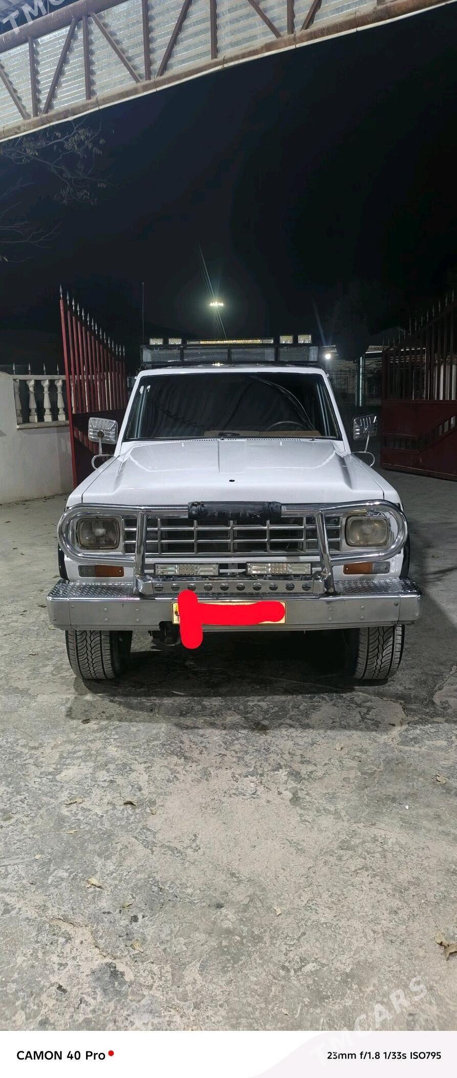Nissan Patrol 1992 - 60 000 TMT - Bäherden - img 2