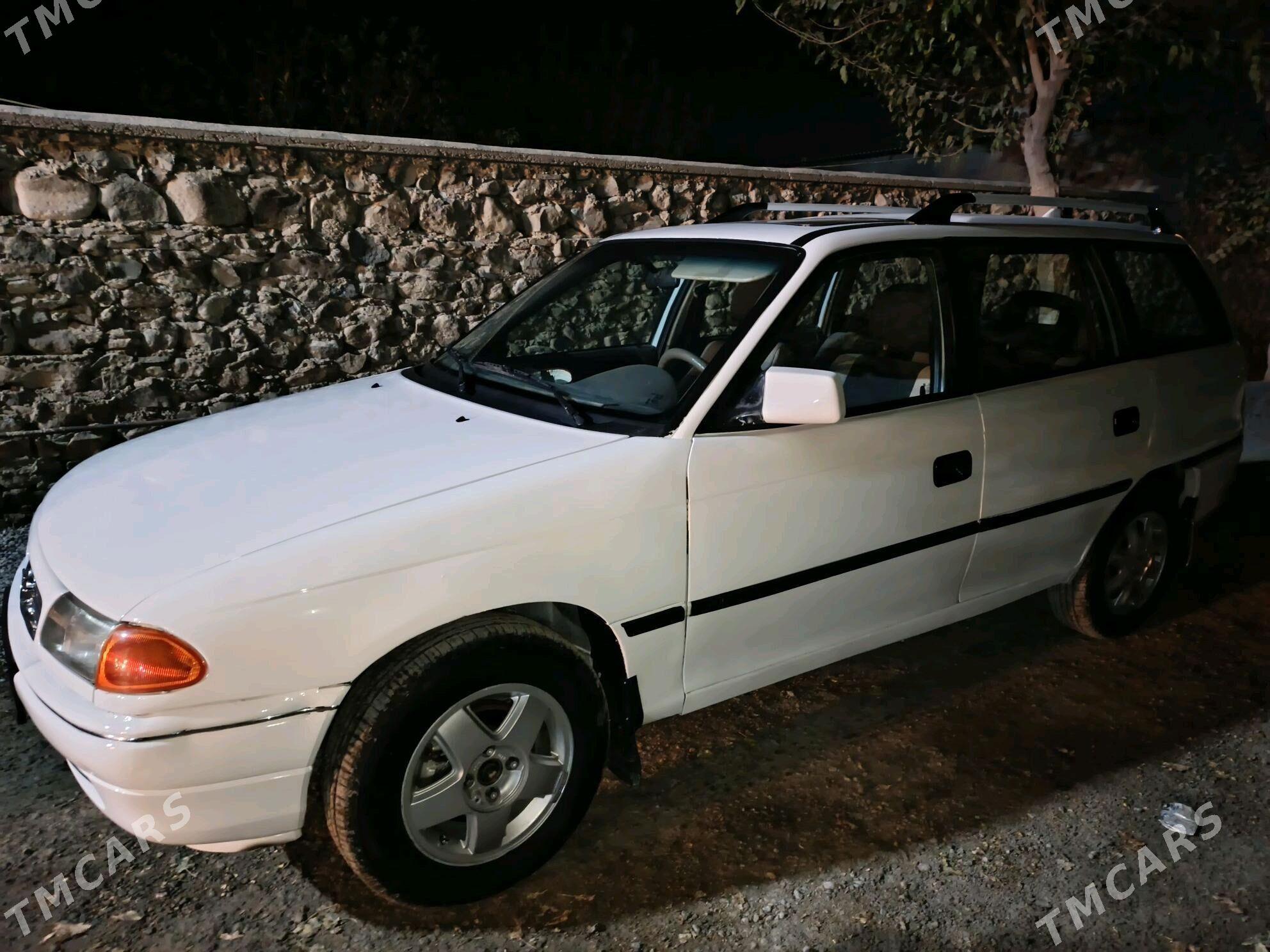 Opel Astra 1992 - 40 000 TMT - Бахарден - img 7