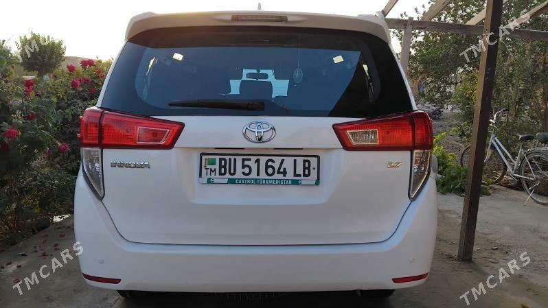 Toyota Innova 2020 - 260 000 TMT - Ходжамбаз - img 2