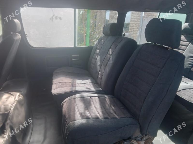 Toyota Hiace 1990 - 75 000 TMT - Мары - img 2