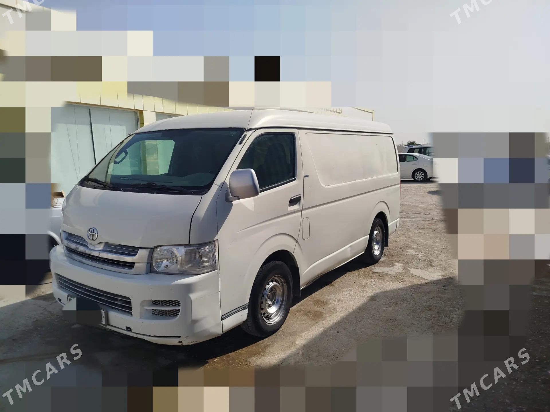 Toyota Hiace 2009 - 250 000 TMT - Хазар - img 1