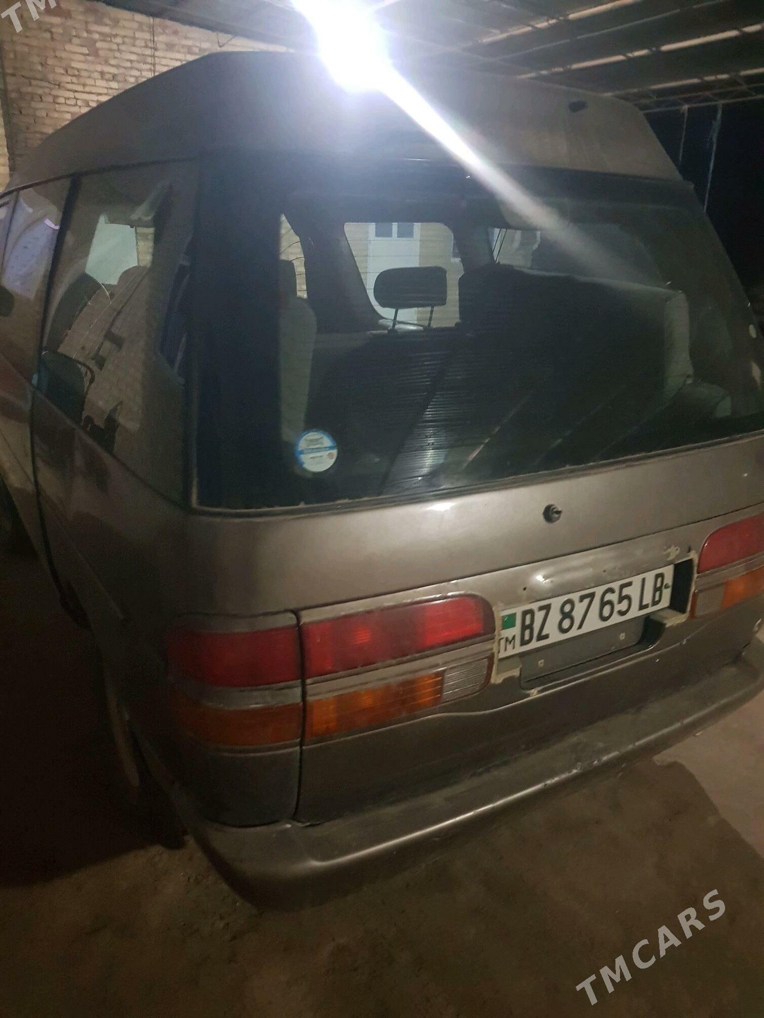 Toyota Town Ace 1992 - 22 000 TMT - Саят - img 2