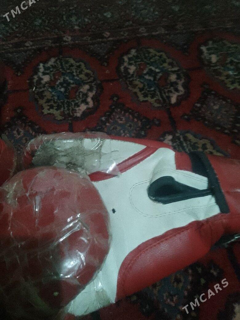 boks pelcatka - Балканабат - img 5