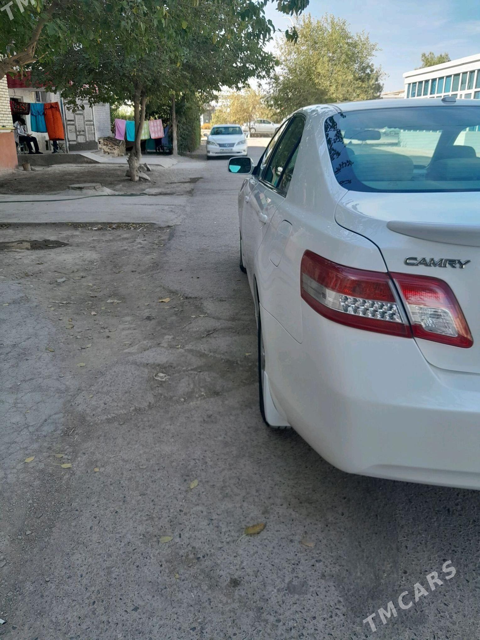 Toyota Camry 2011 - 176 000 TMT - Türkmenabat - img 4