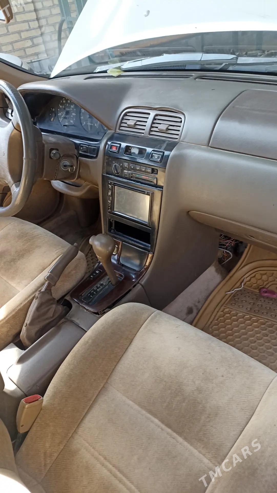 Nissan Maxima 1997 - 70 000 TMT - Туркменабат - img 9