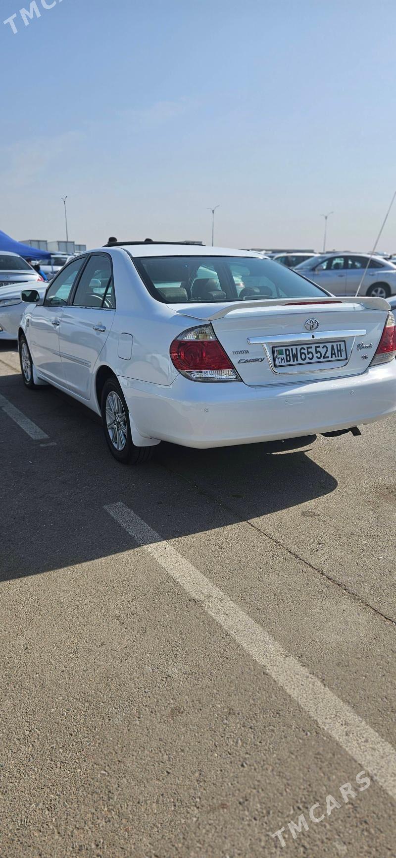 Toyota Camry 2005 - 240 000 TMT - Ak bugdaý etraby - img 4