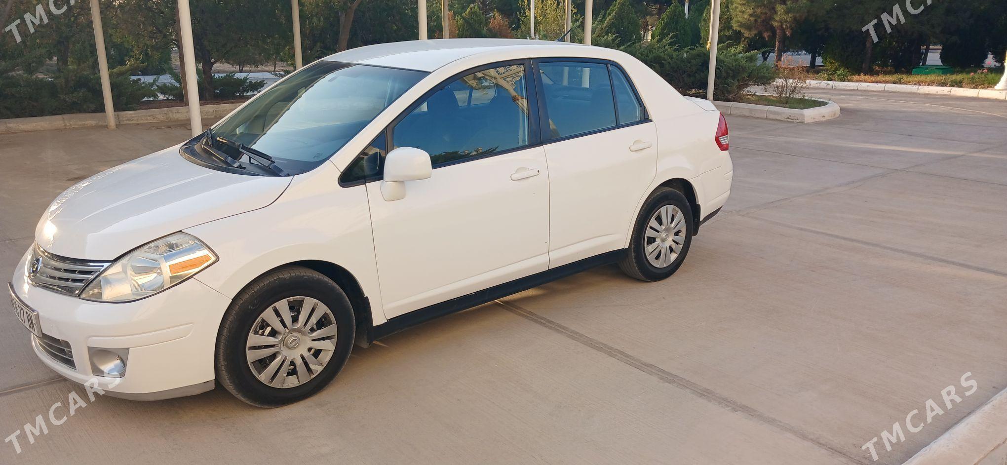 Nissan Versa 2011 - 122 000 TMT - Балканабат - img 4
