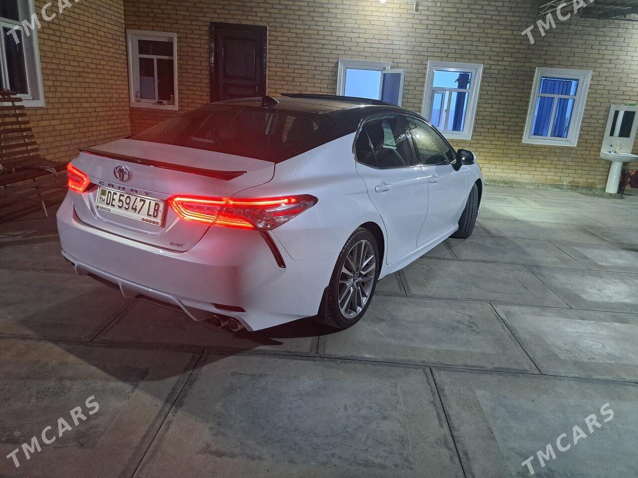 Toyota Camry 2020 - 370 000 TMT - Туркменабат - img 5