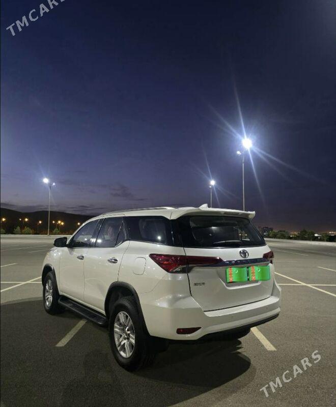 Toyota Fortuner 2017 - 510 000 TMT - Aşgabat - img 3
