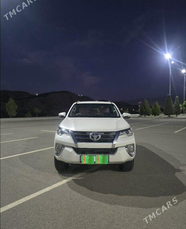Toyota Fortuner 2017 - 510 000 TMT - Aşgabat - img 8