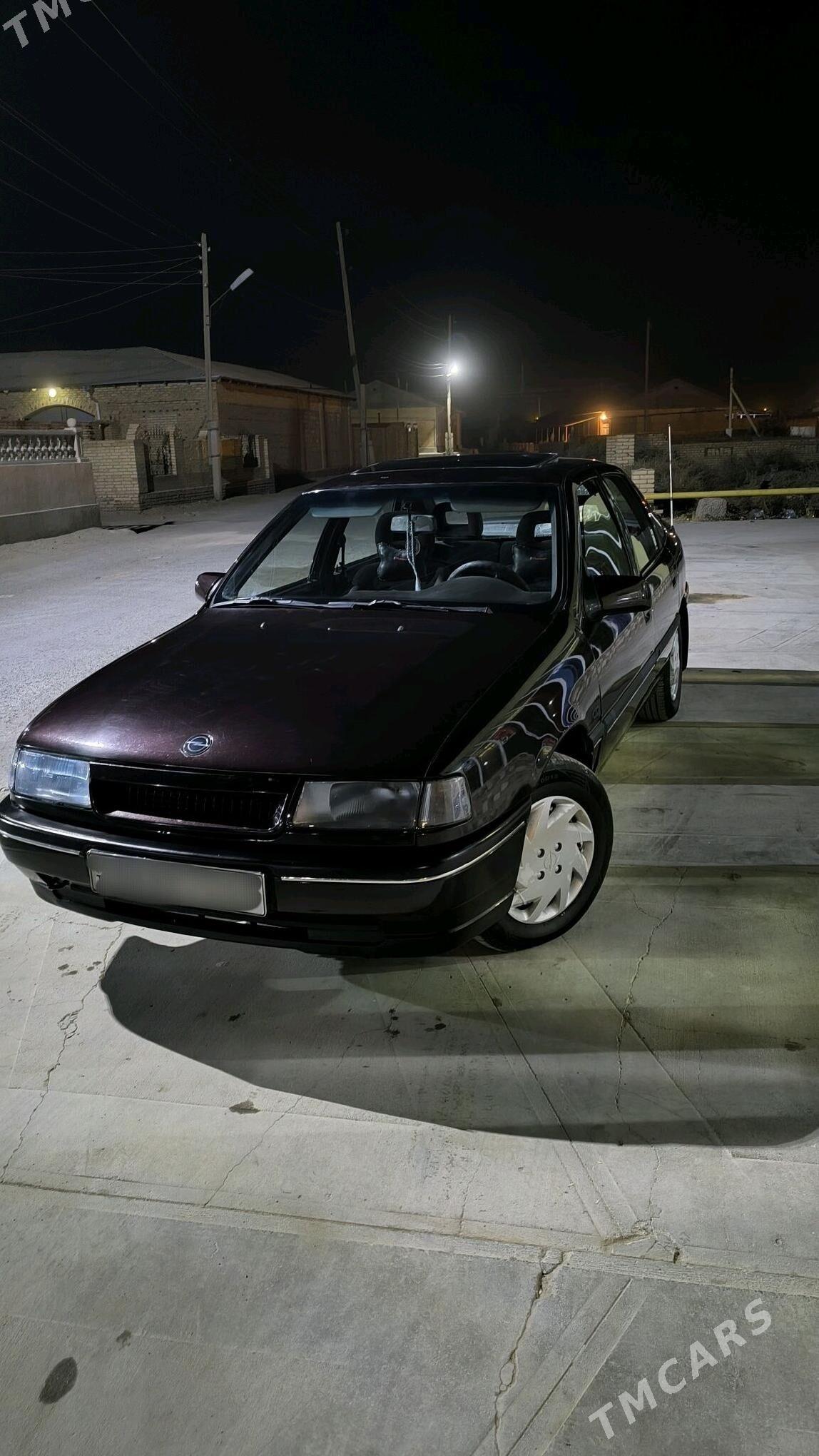 Opel Vectra 1992 - 45 000 TMT - Керки - img 1