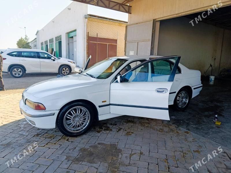 BMW E39 1996 - 80 000 TMT - Байрамали - img 3
