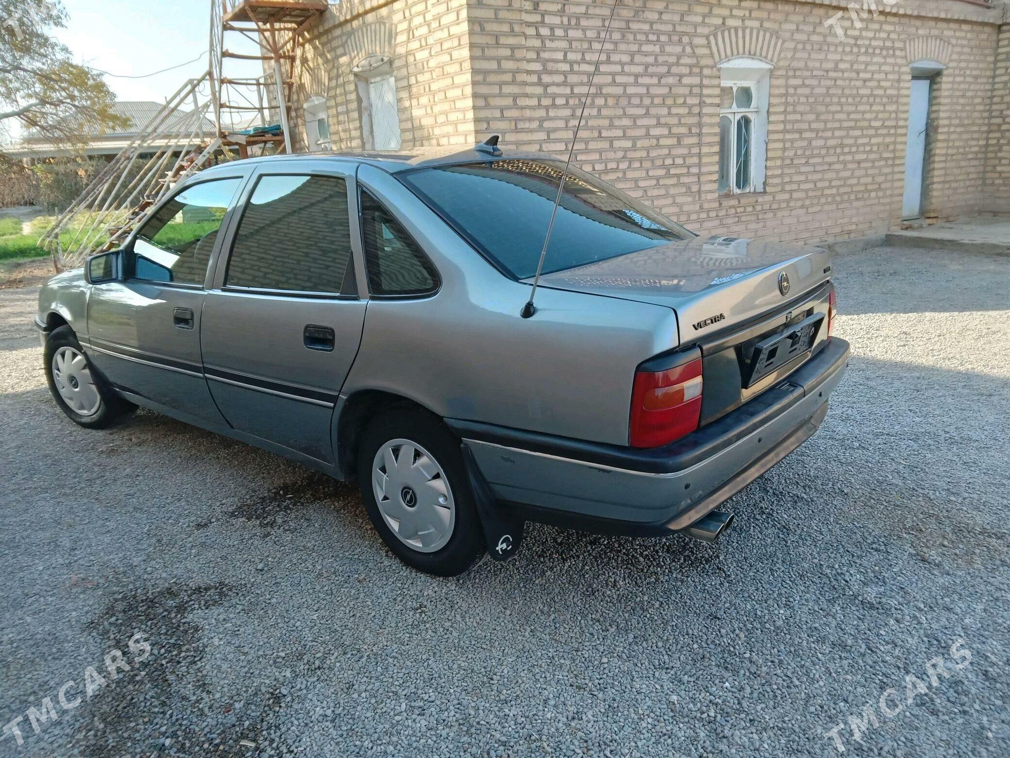 Opel Vectra 1992 - 38 000 TMT - Mary - img 2