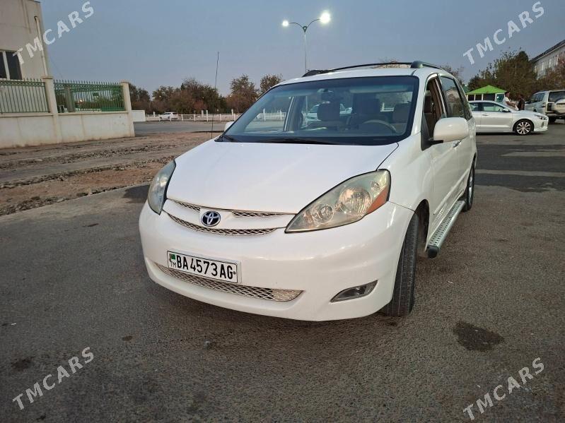 Toyota Sienna 2004 - 210 000 TMT - Garadamak - img 5