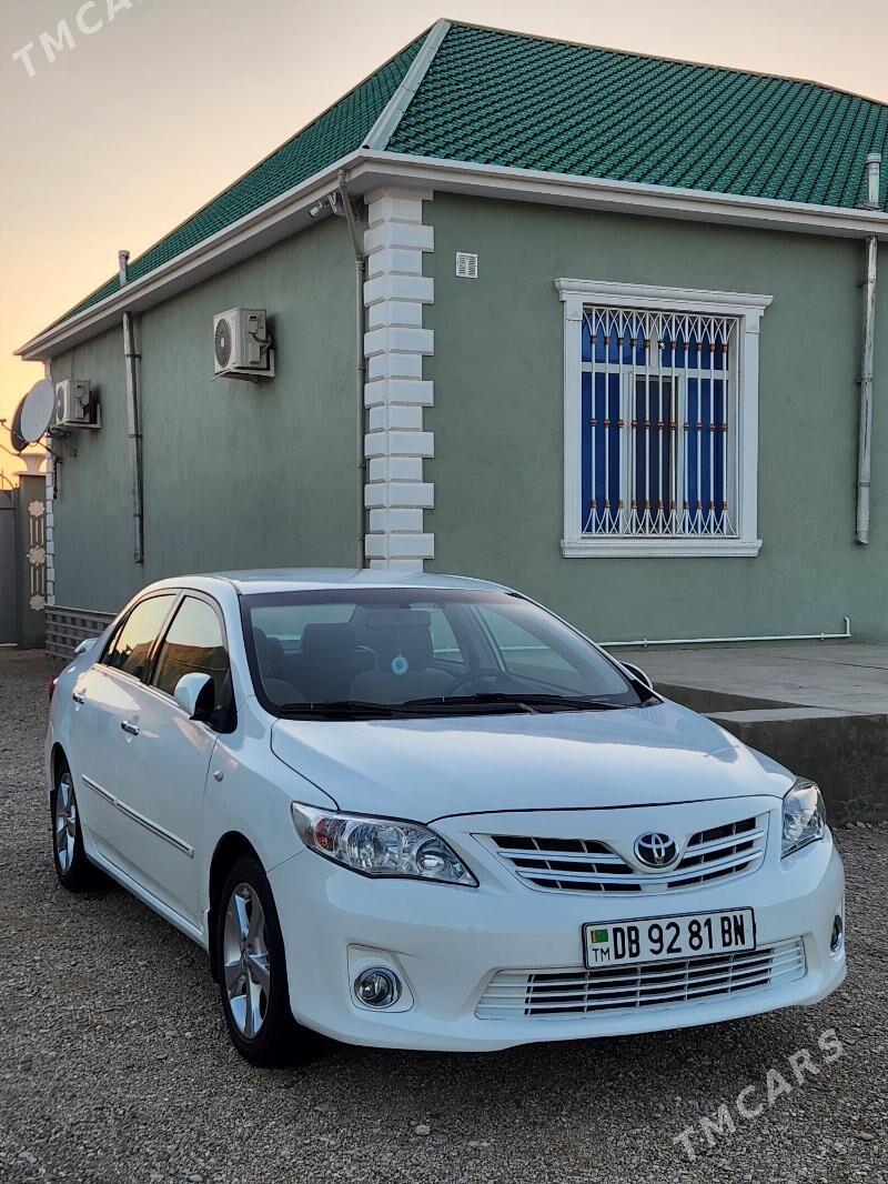 Toyota Corolla 2011 - 174 000 TMT - Балканабат - img 1