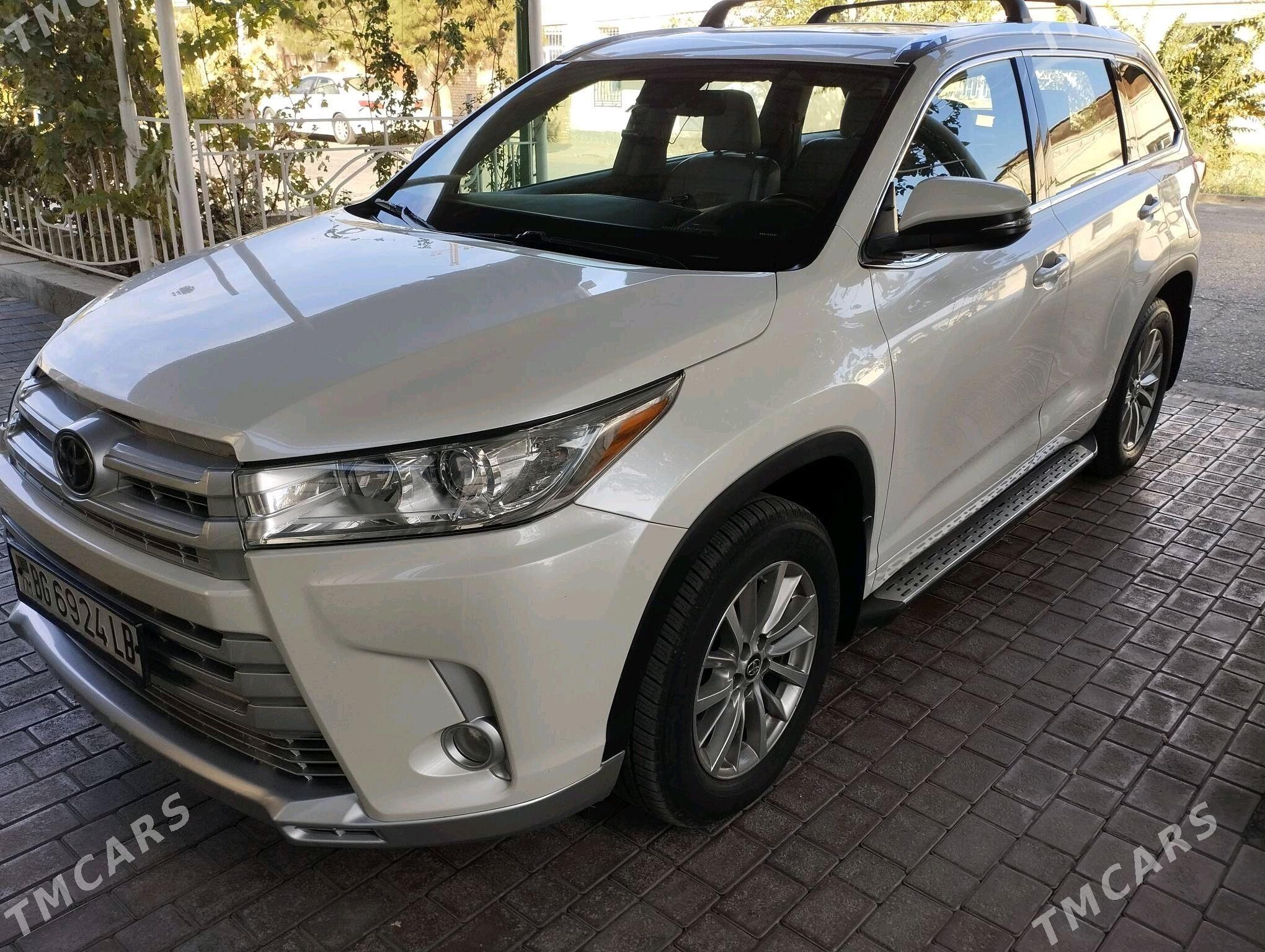 Toyota Highlander 2017 - 520 000 TMT - Türkmenabat - img 4