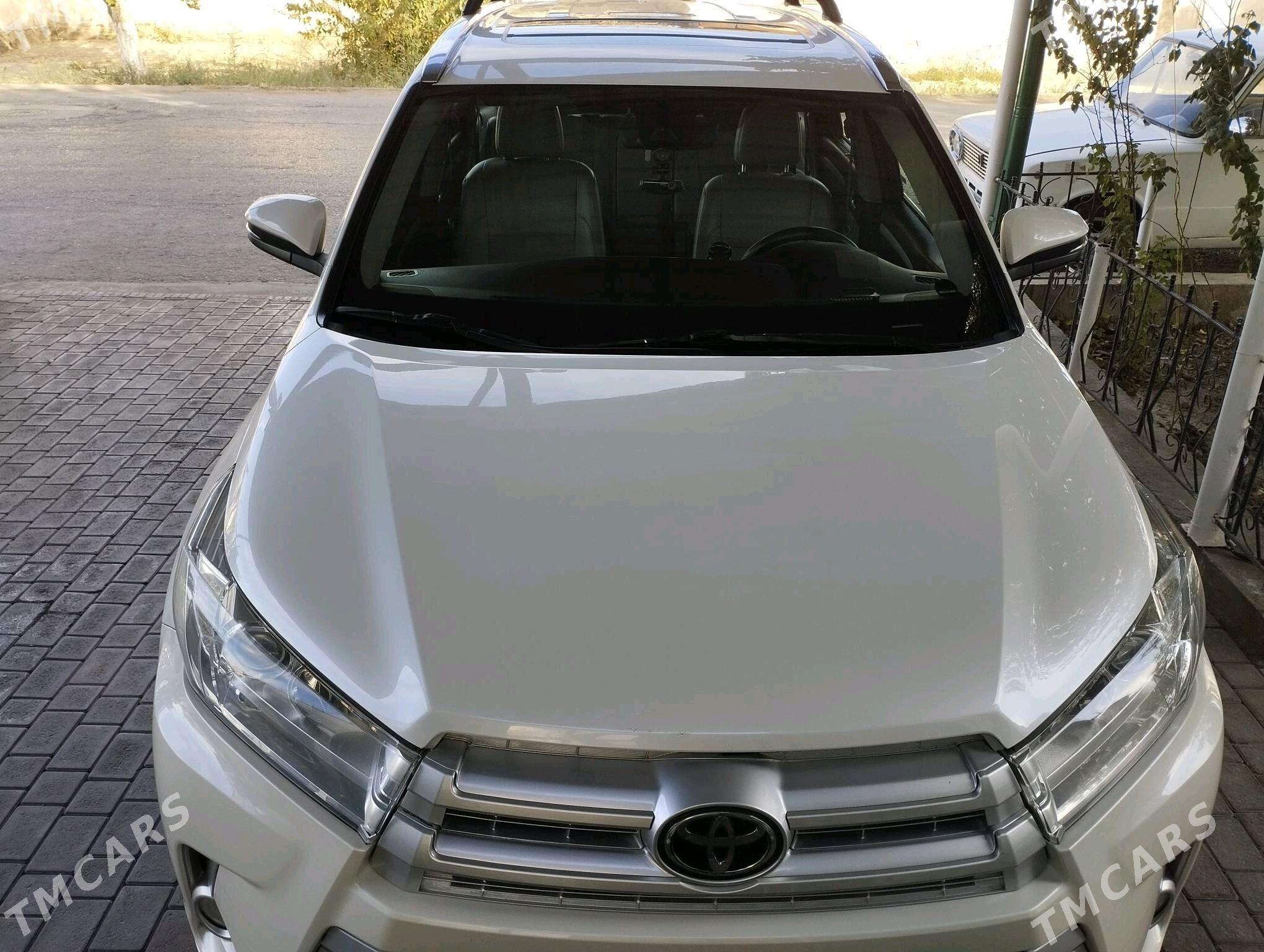 Toyota Highlander 2017 - 520 000 TMT - Türkmenabat - img 2