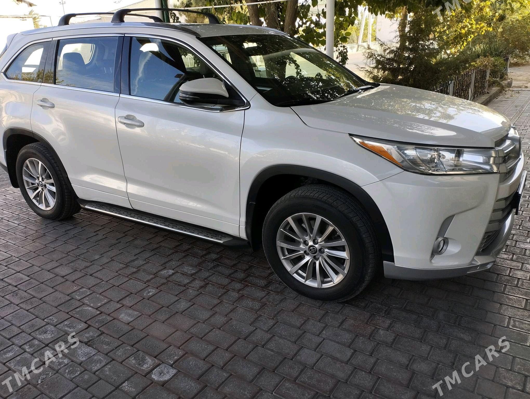 Toyota Highlander 2017 - 520 000 TMT - Türkmenabat - img 5