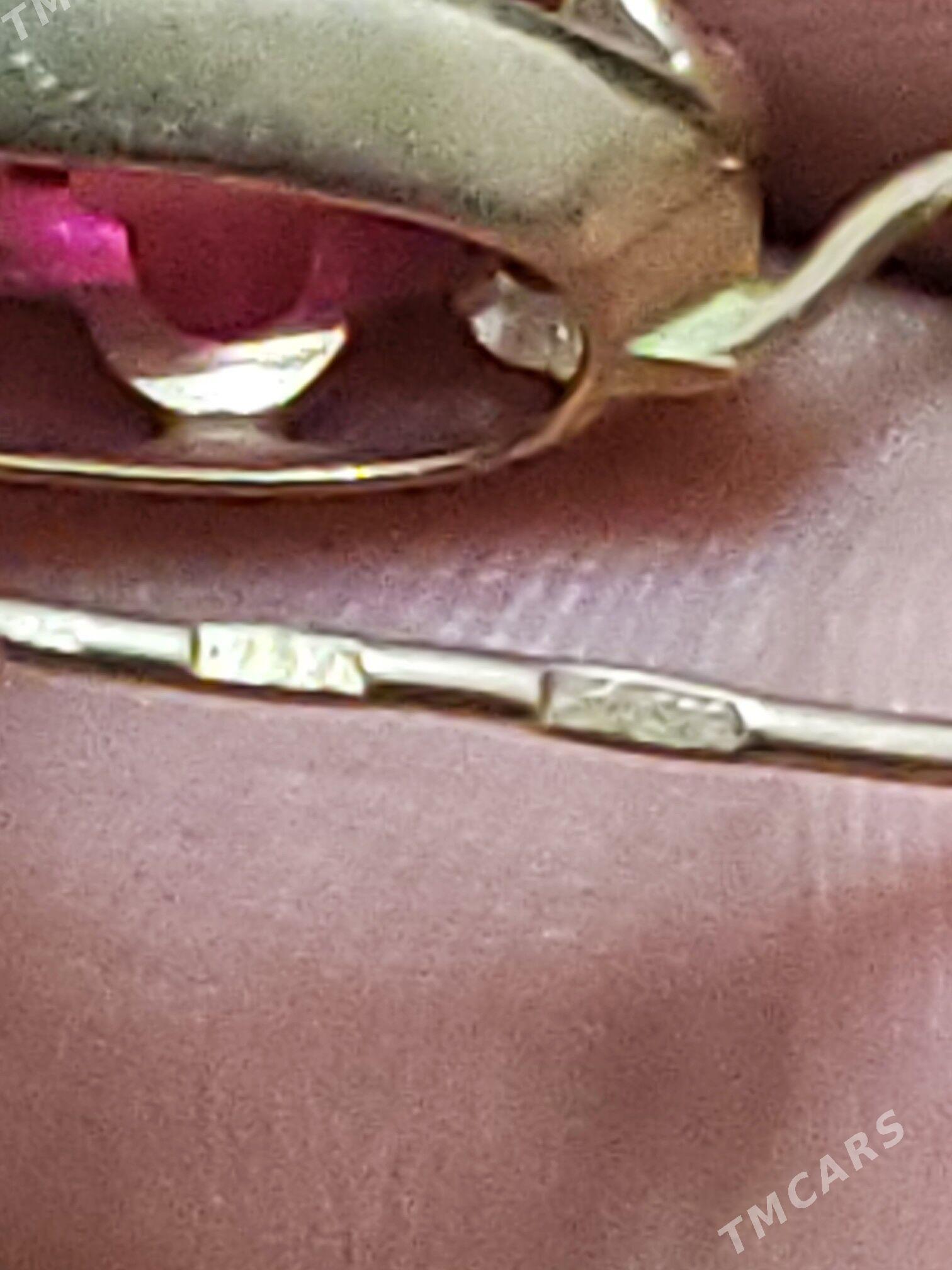 gyzyl gulakhalka gadyyym orsun - Aşgabat - img 1