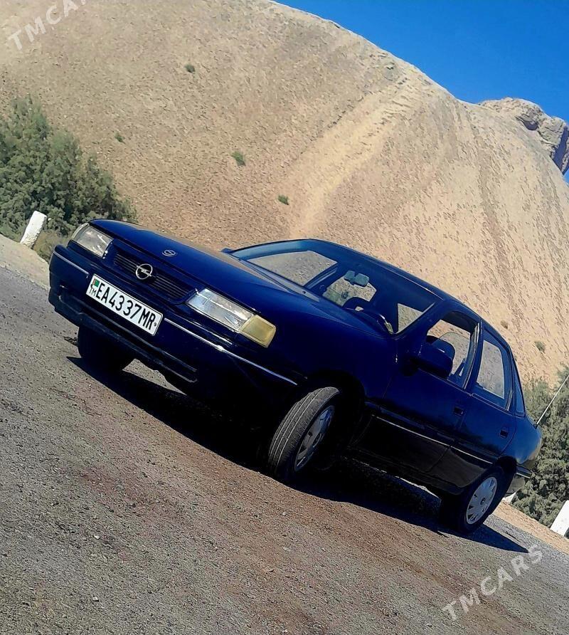 Opel Vectra 1992 - 34 000 TMT - Murgap - img 8