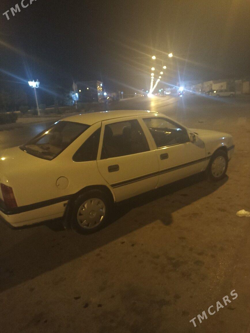 Opel Vectra 1990 - 33 000 TMT - Murgap - img 2