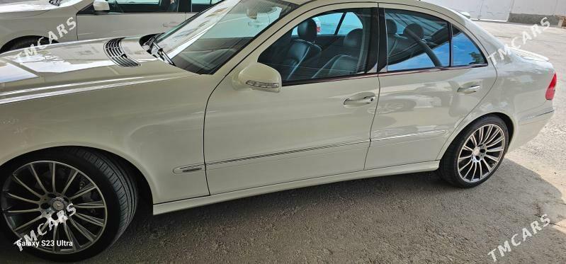 Mercedes-Benz E500 2006 - 260 000 TMT - Туркменабат - img 4