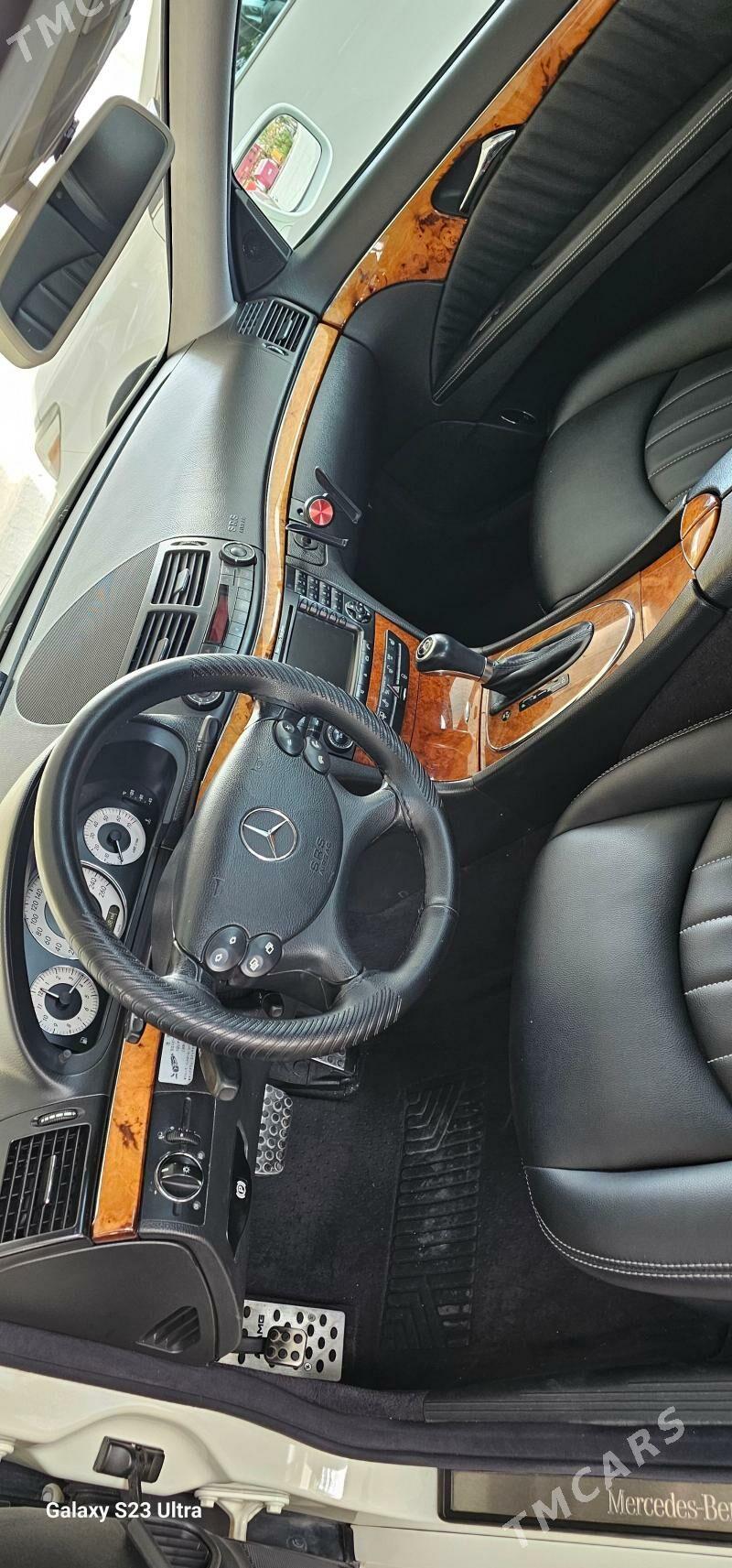 Mercedes-Benz E500 2006 - 260 000 TMT - Туркменабат - img 5