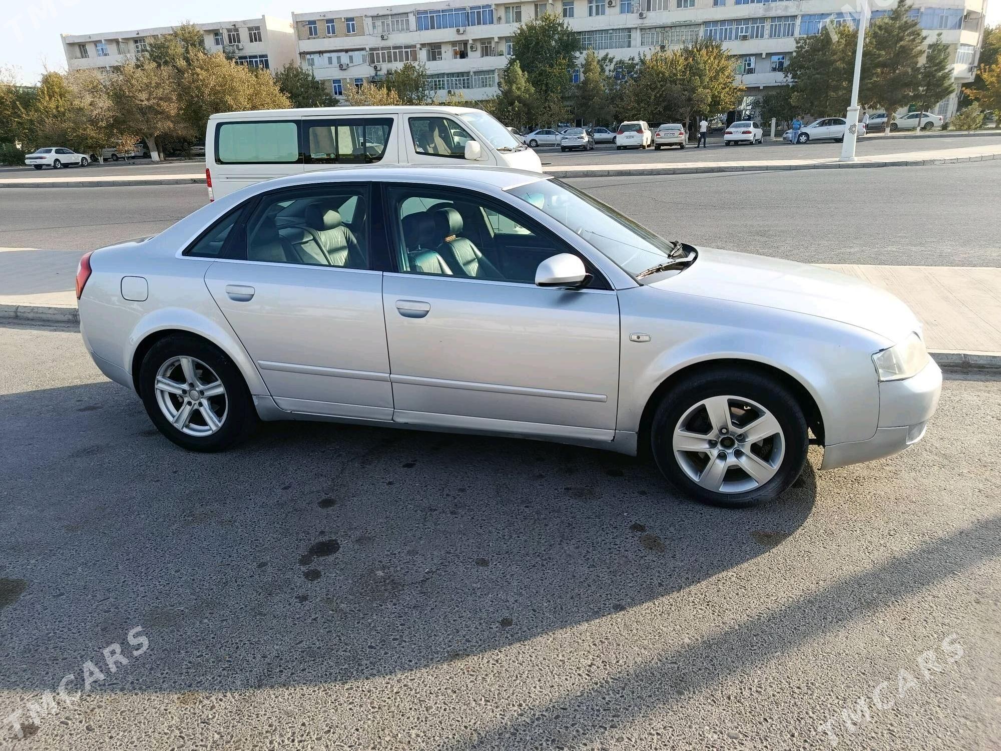 Audi A4 2003 - 60 000 TMT - Мары - img 7