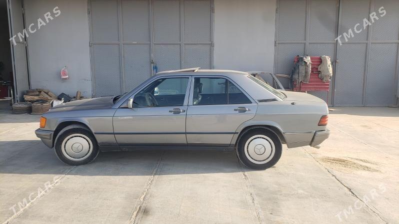 Mercedes-Benz 190E 1985 - 25 000 TMT - Сакарчага - img 2